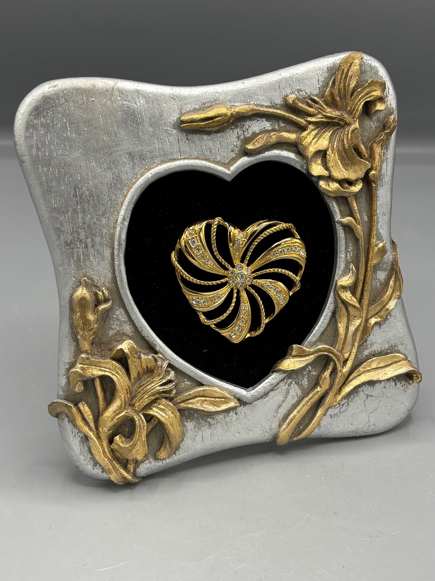 Silver & Gold frame with heart