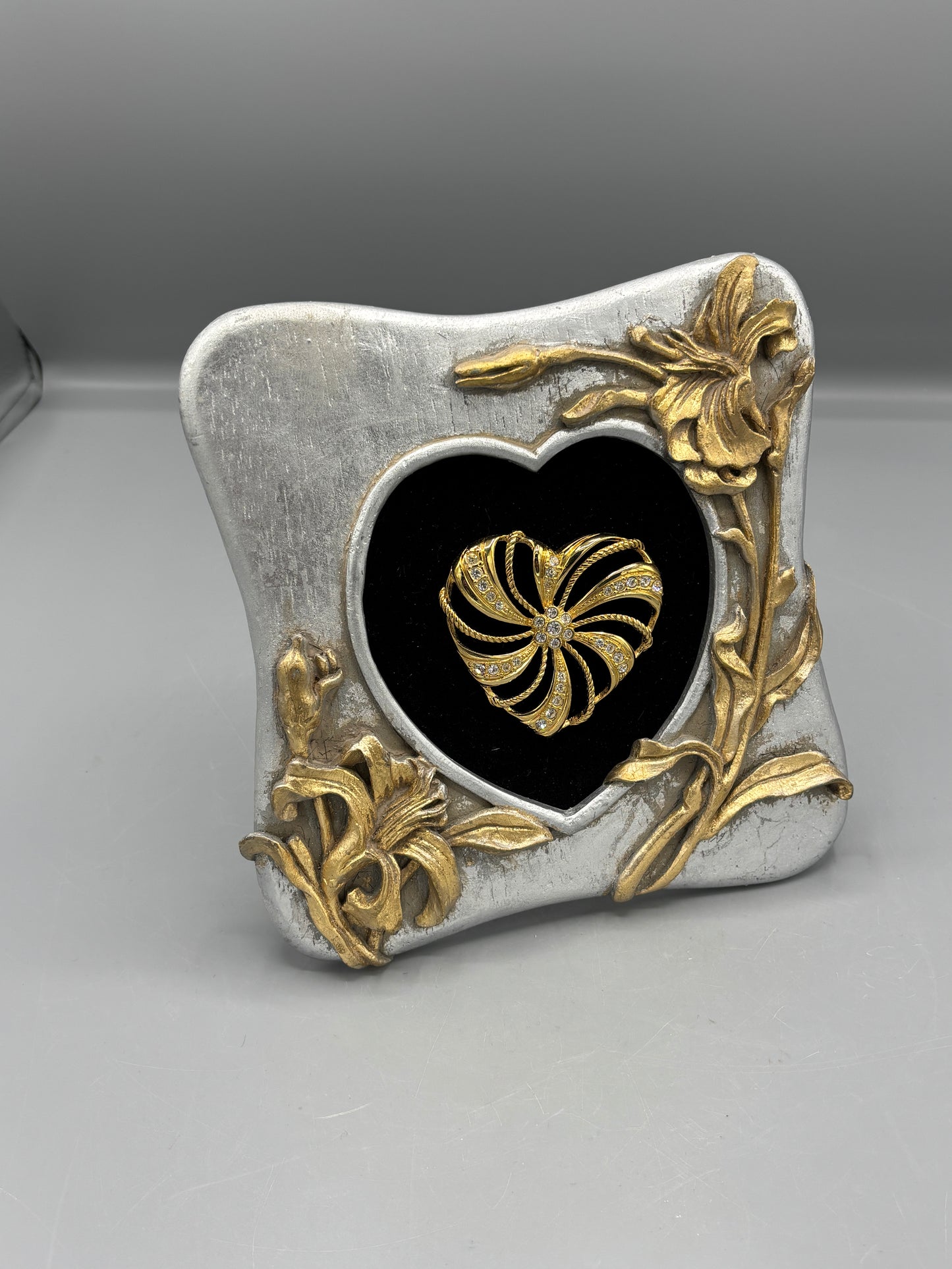 Silver & Gold frame with heart