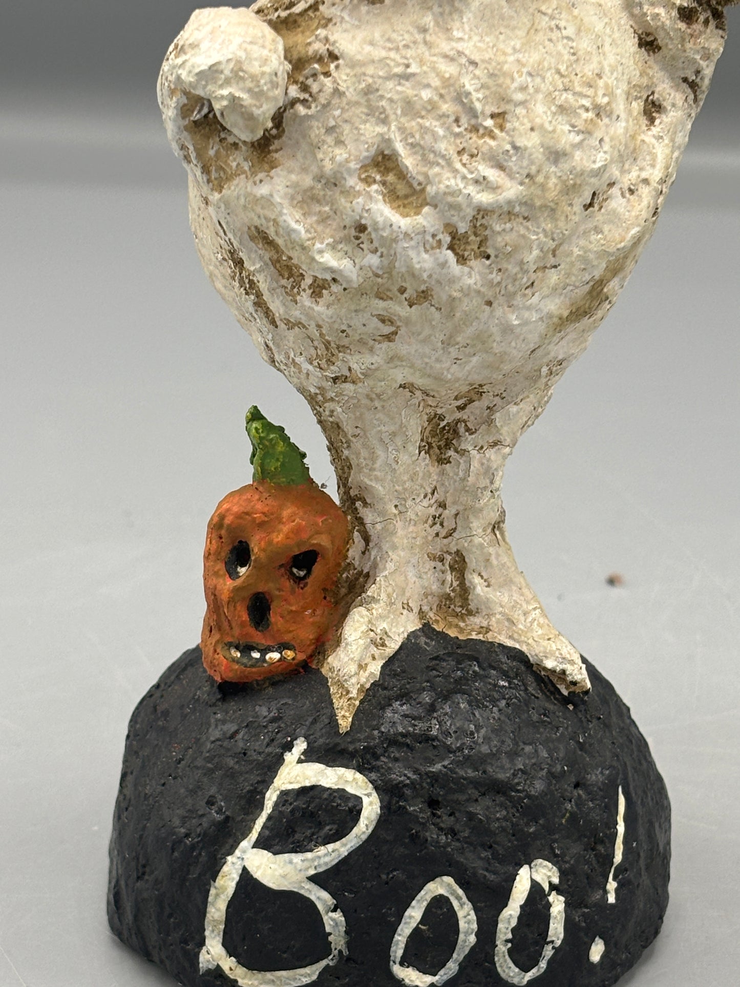 Resin Halloween Boo ghost decor