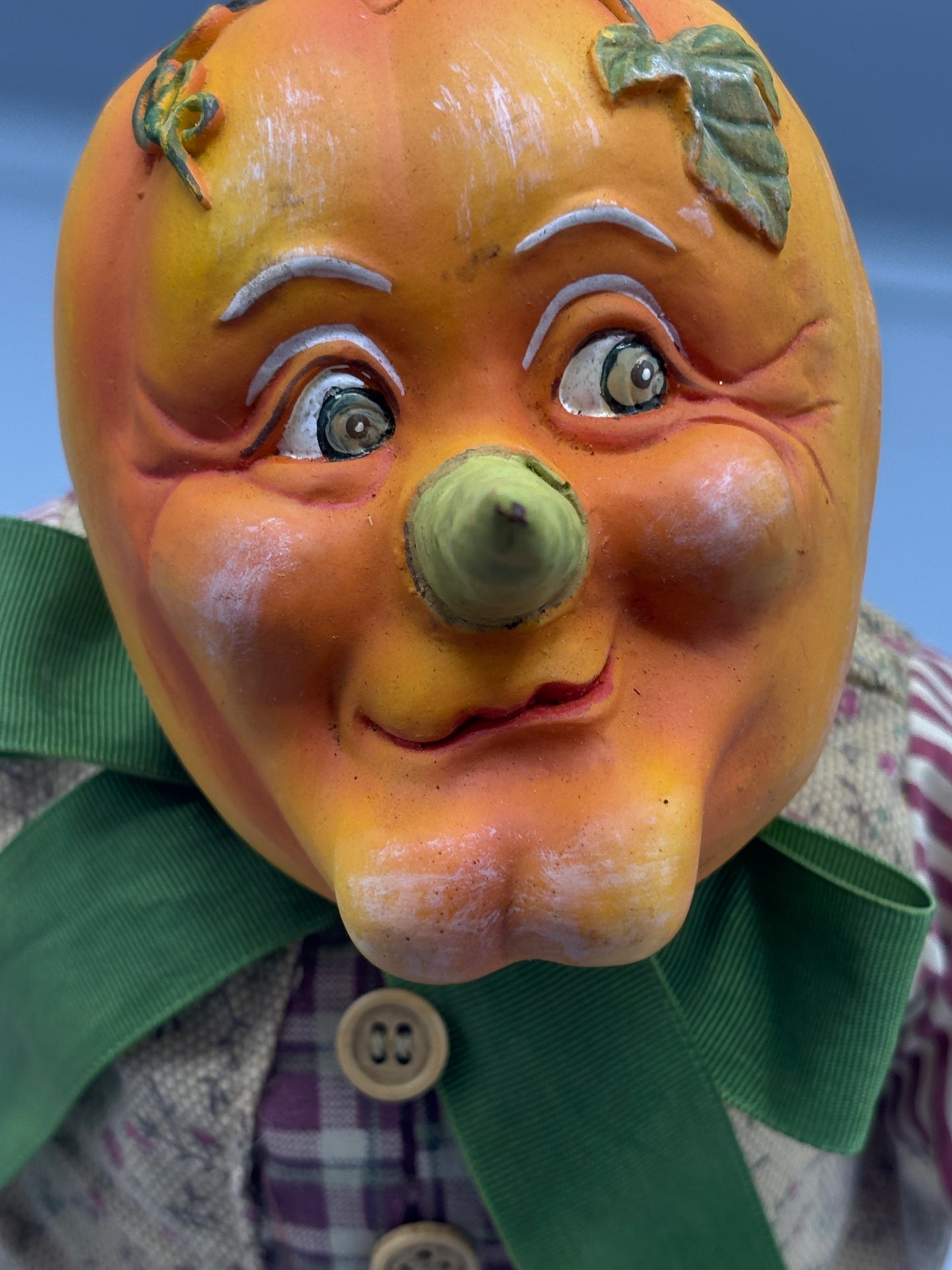 Rare Winward pumpkin head shelf sitter