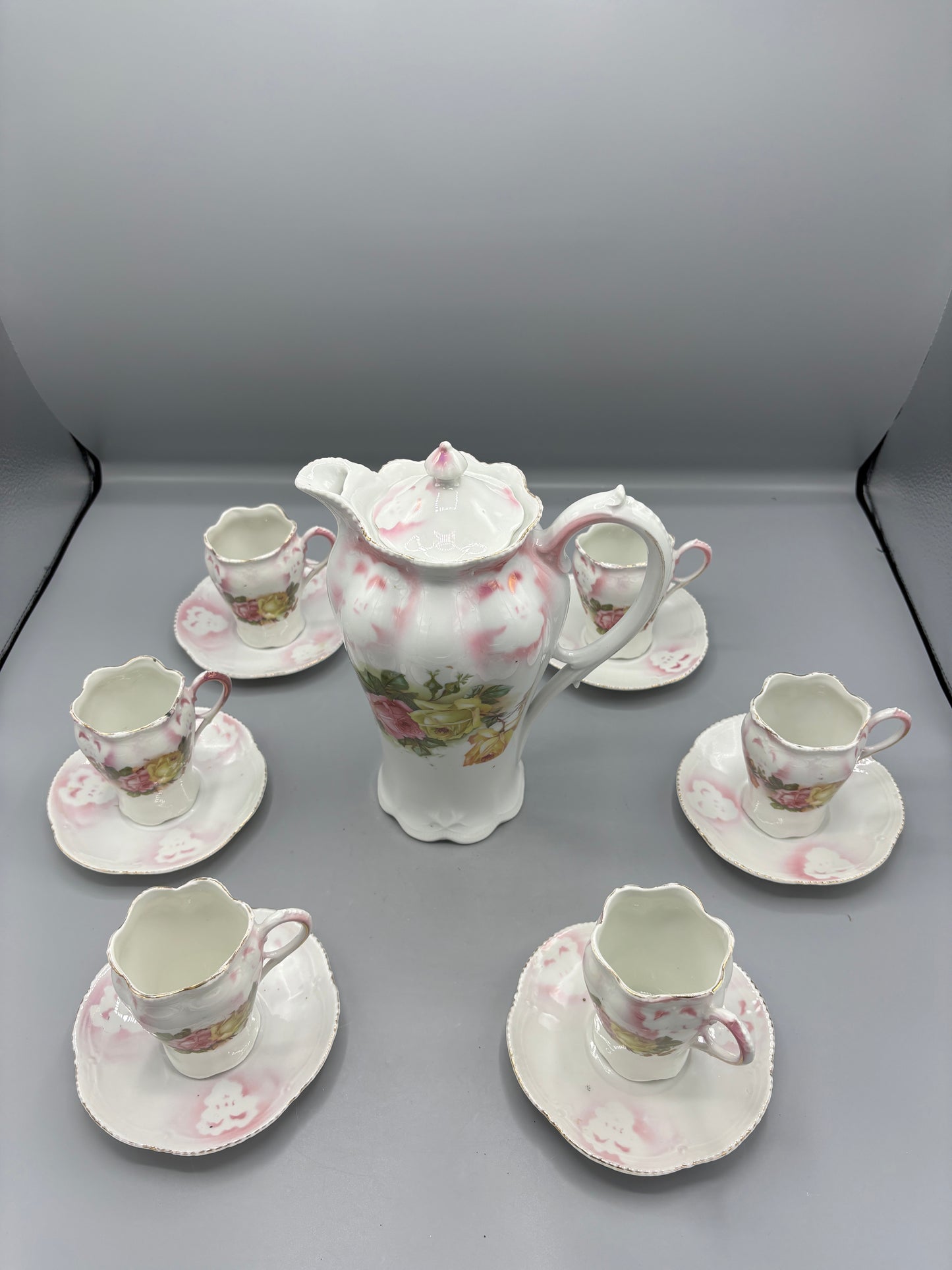 Vintage Chocolate pot with 6 cups & saucers