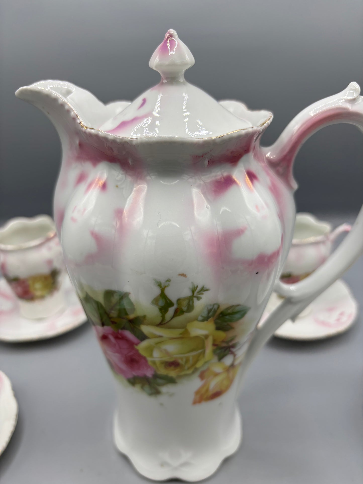 Vintage Chocolate pot with 6 cups & saucers