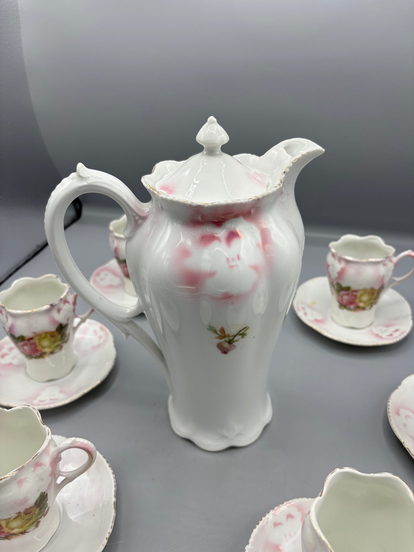 Vintage Chocolate pot with 6 cups & saucers