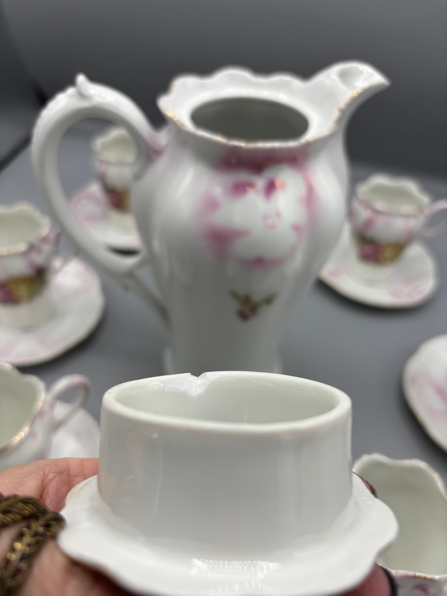 Vintage Chocolate pot with 6 cups & saucers