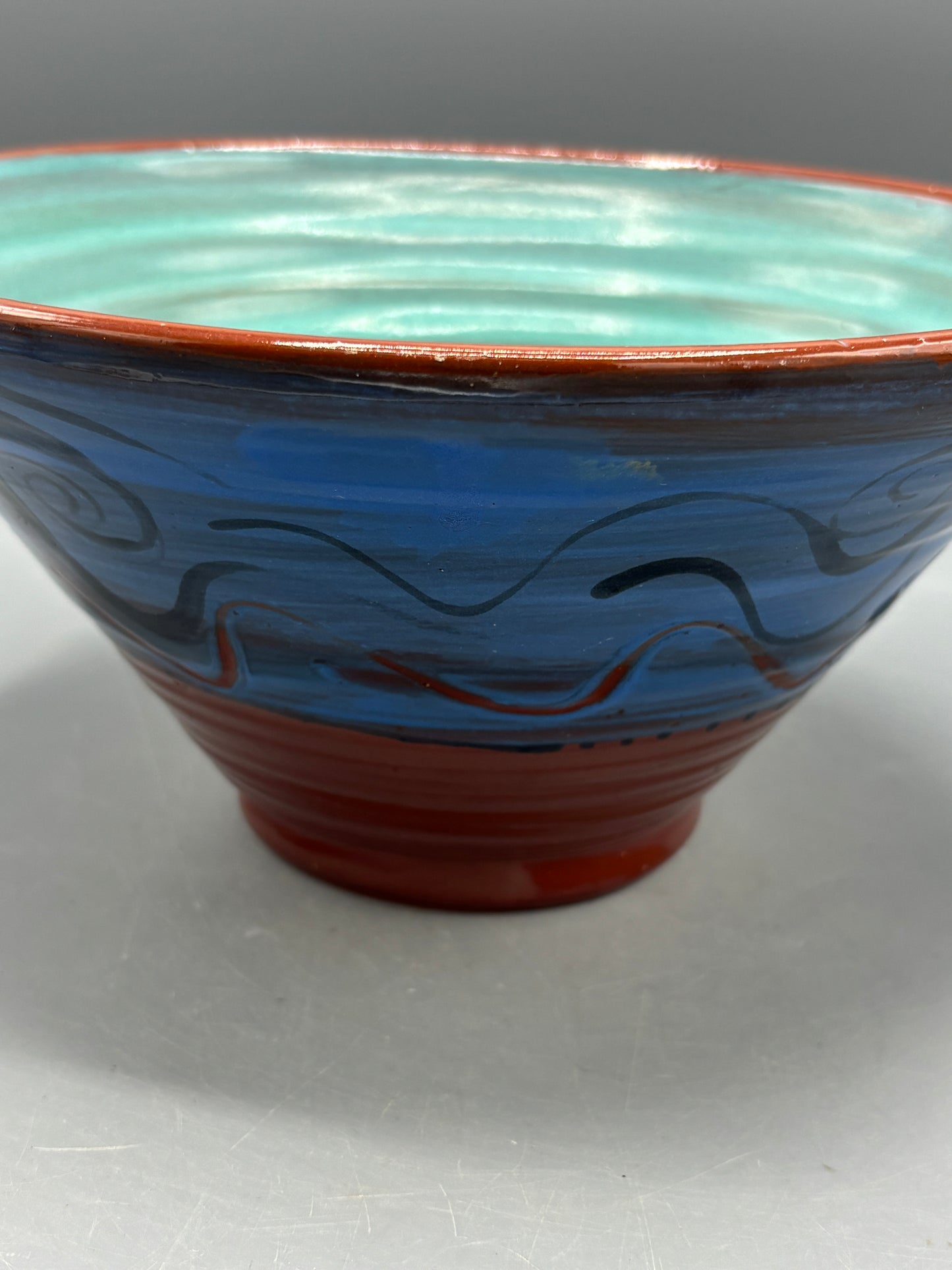 Signed Bolayn Giarla Swirl pottery bowl