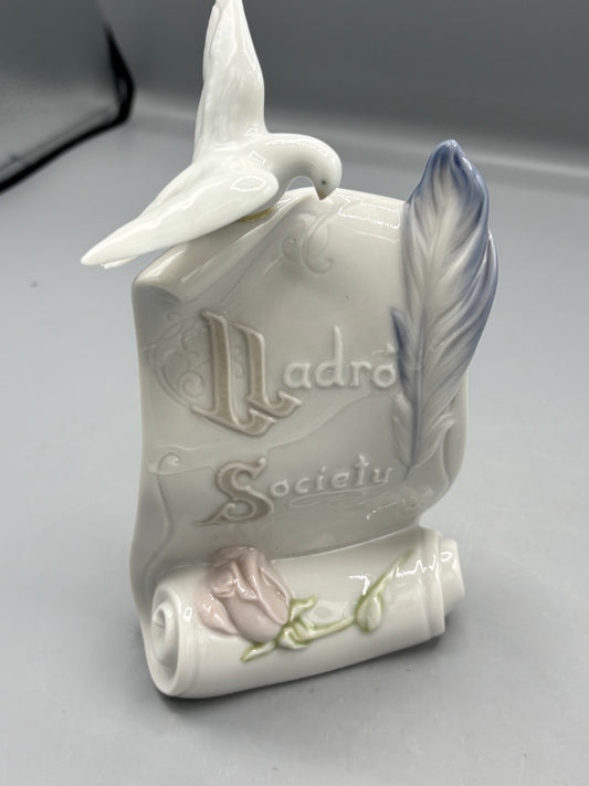 Vintage Lladro collectors Society Art brings us together