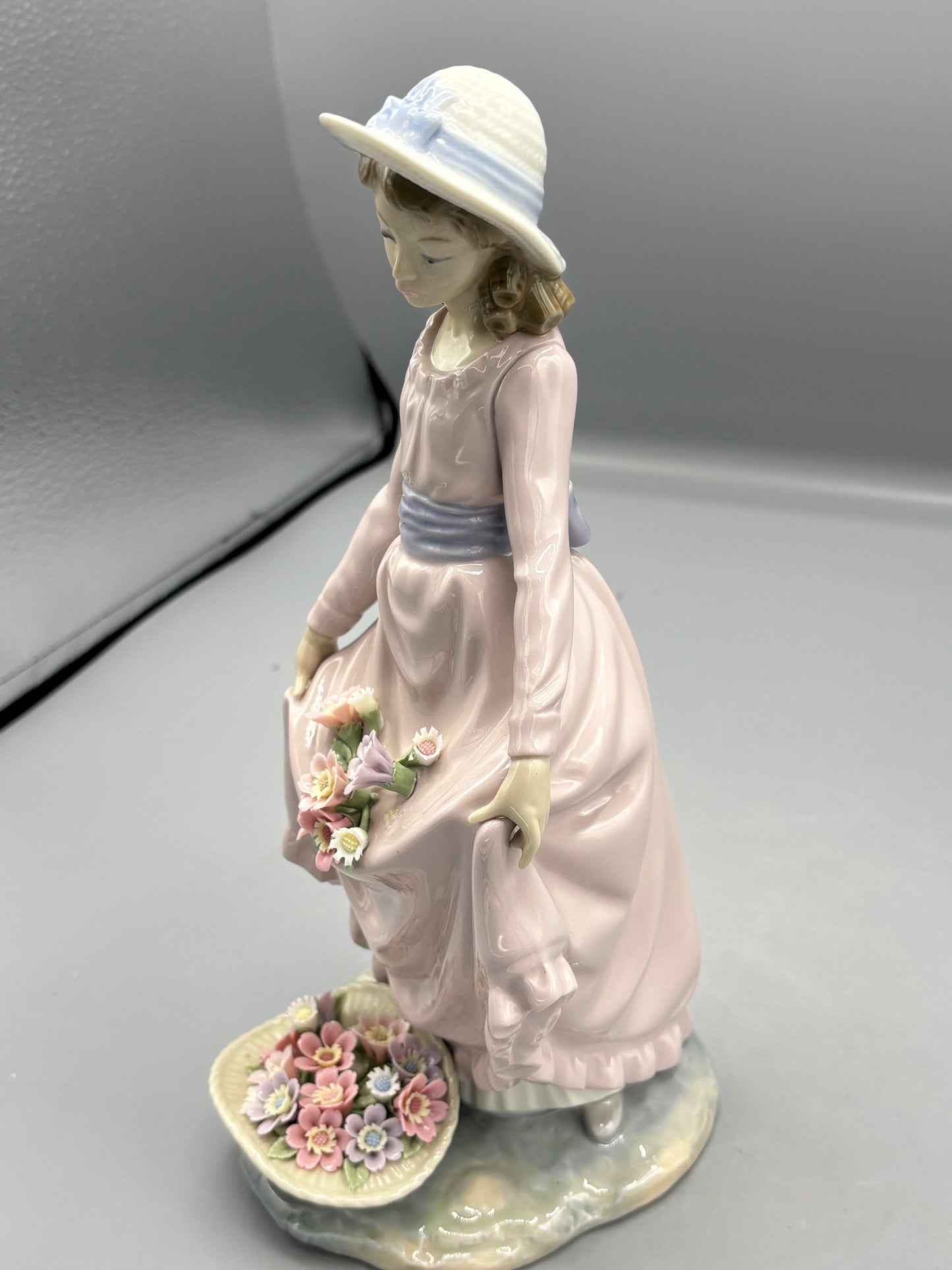 Vintage Lladro flowers in the basket