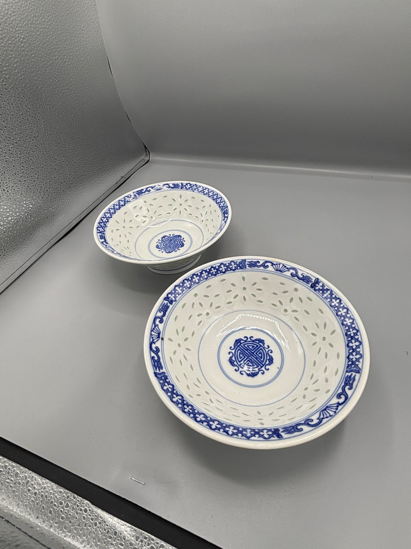 Chinese Blue & White porcelain rice bowl
