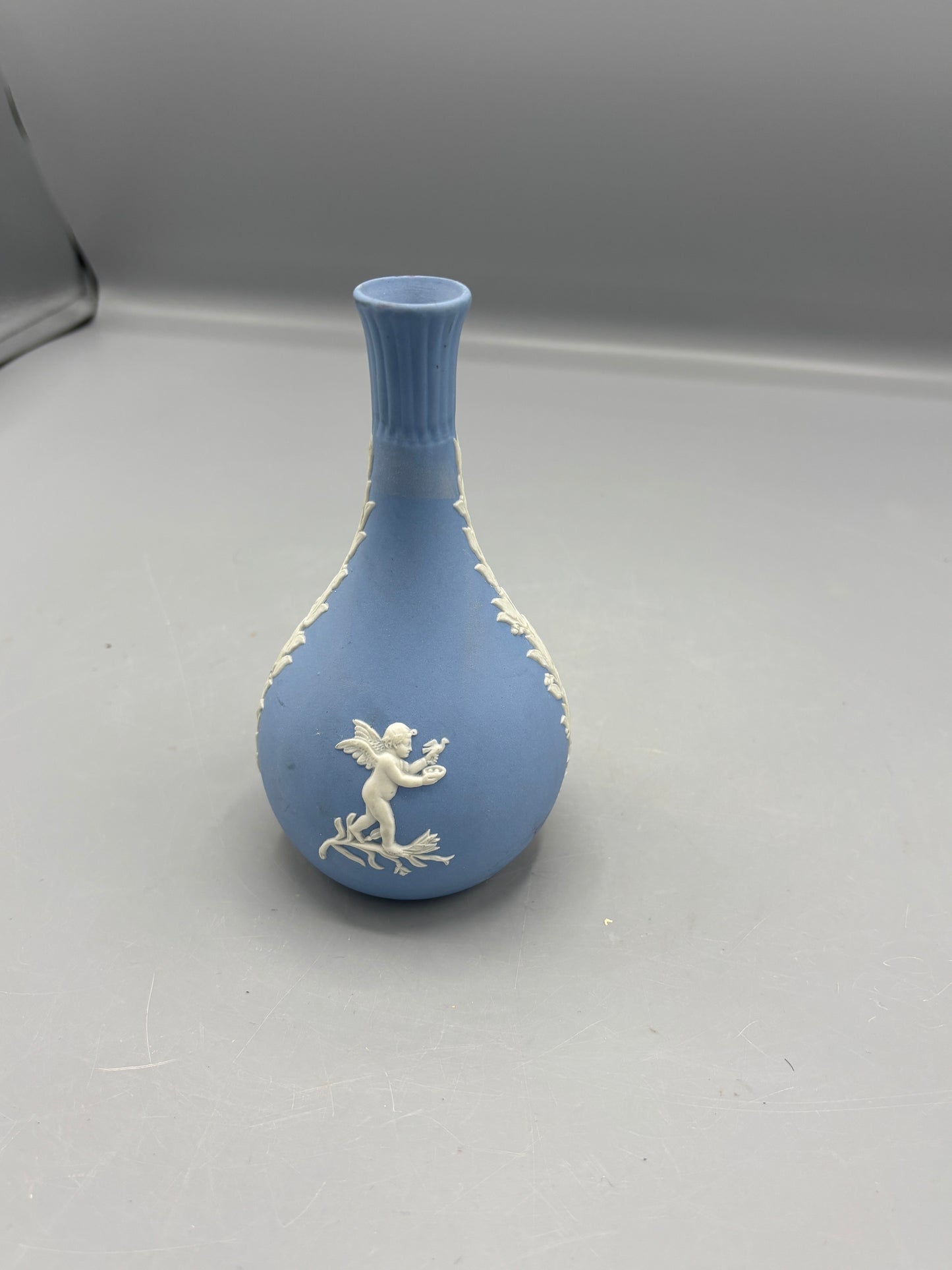 Vintage Wedgewood Japanese bud vase
