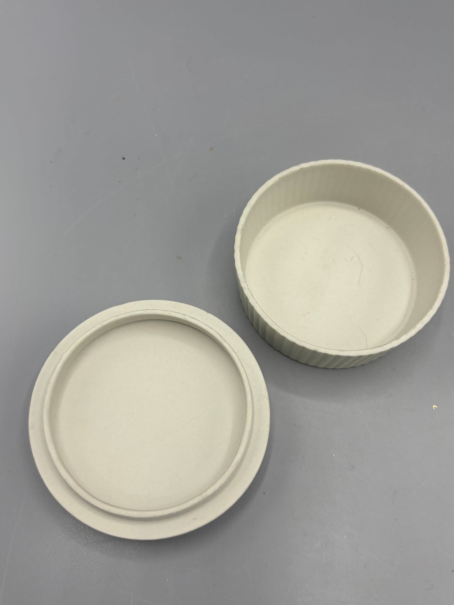 Vintage Wedgewood white Jasperware round fluted box
