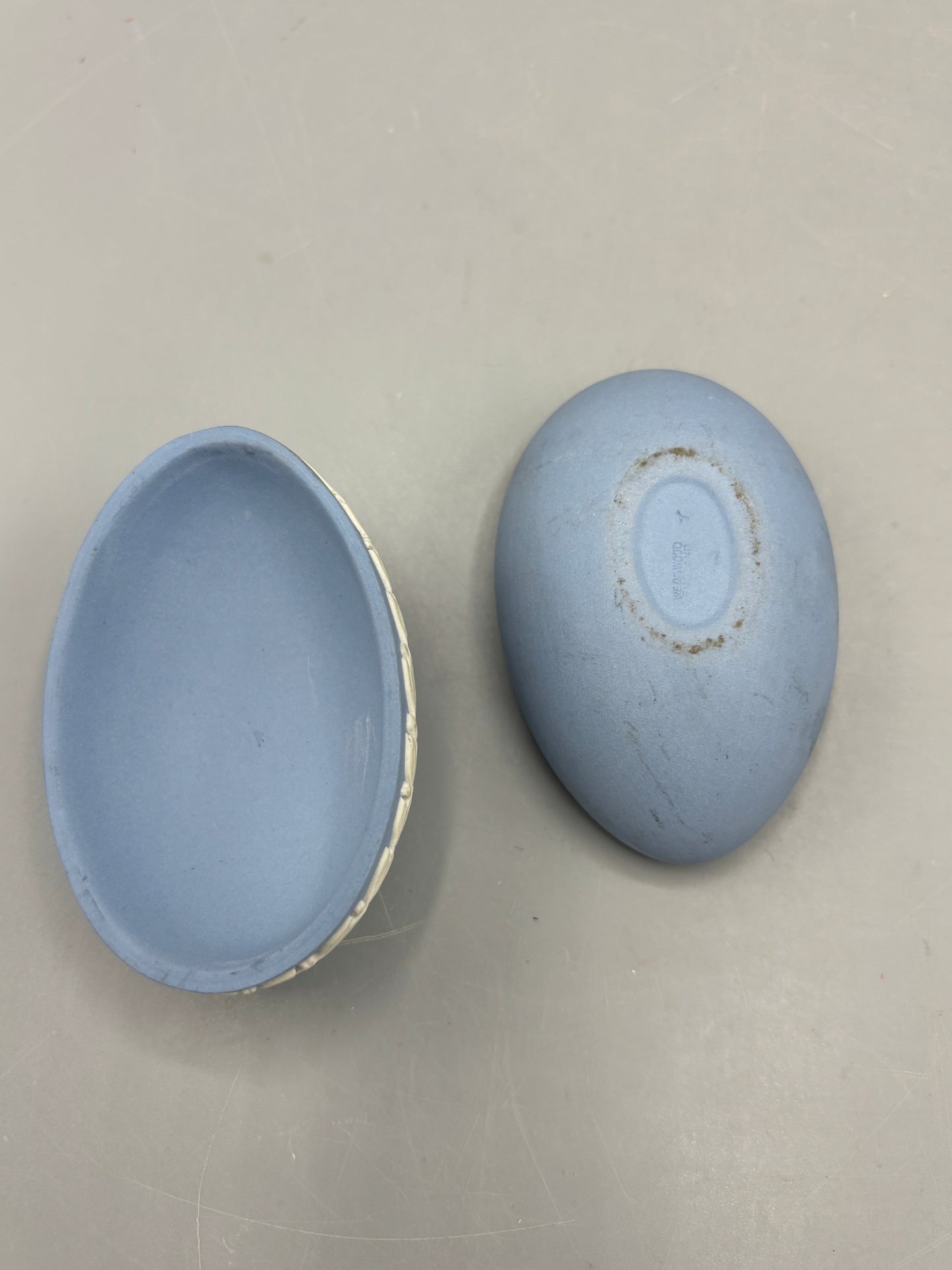 Vintage Wedgewood Jasperware egg