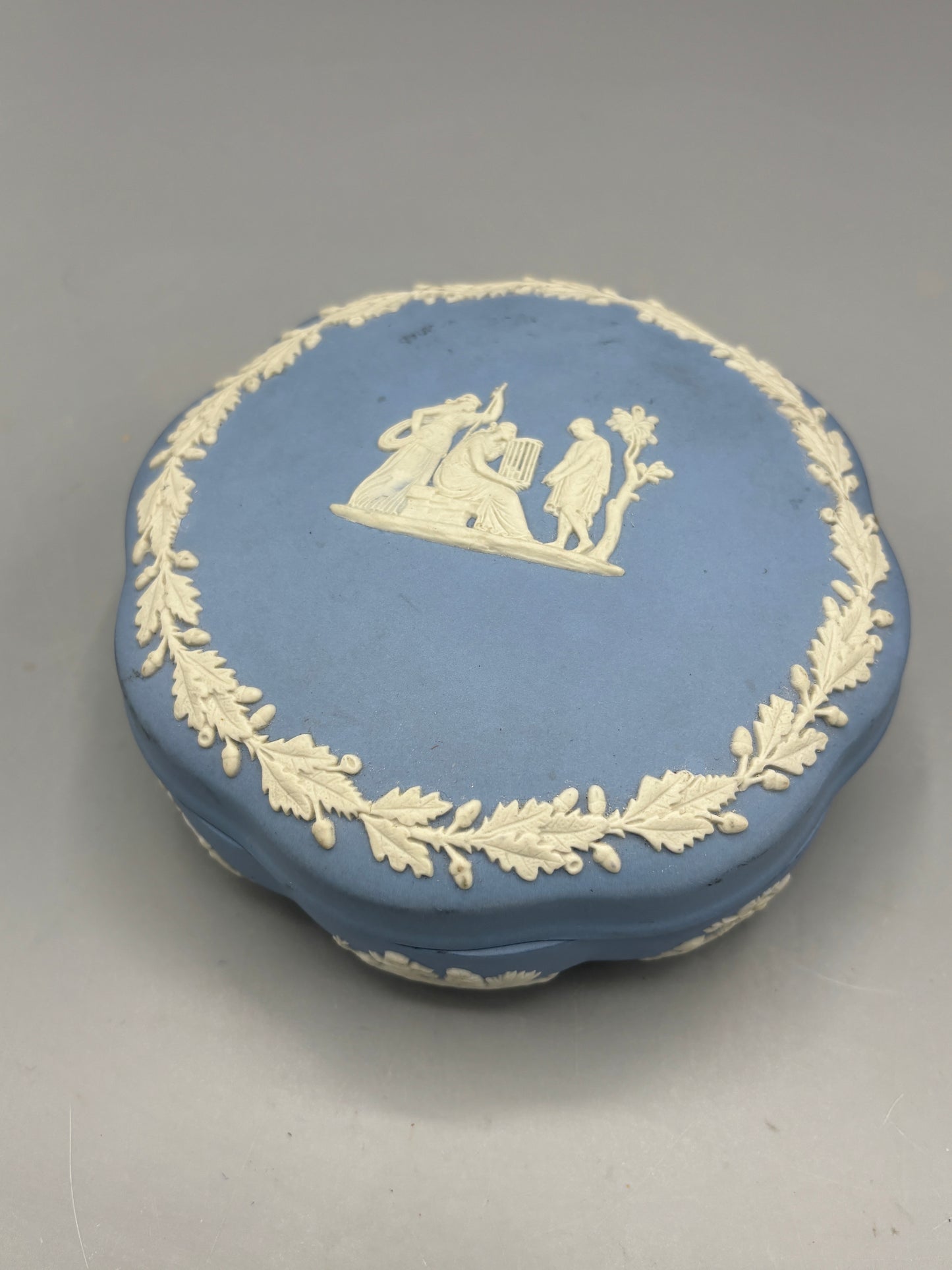 Vintage Wedgewood blue Jasperware scallop trinket box