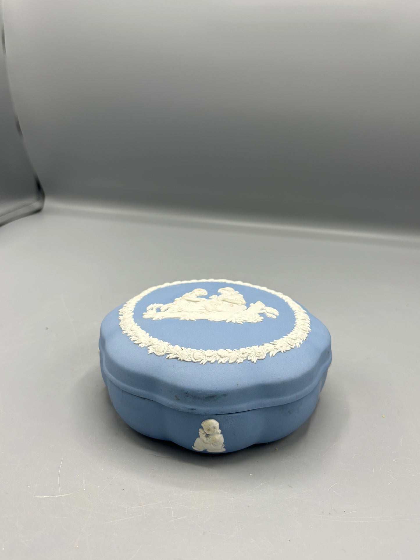Vintage Wedgewood blue Jasperware scallop trinket box,
