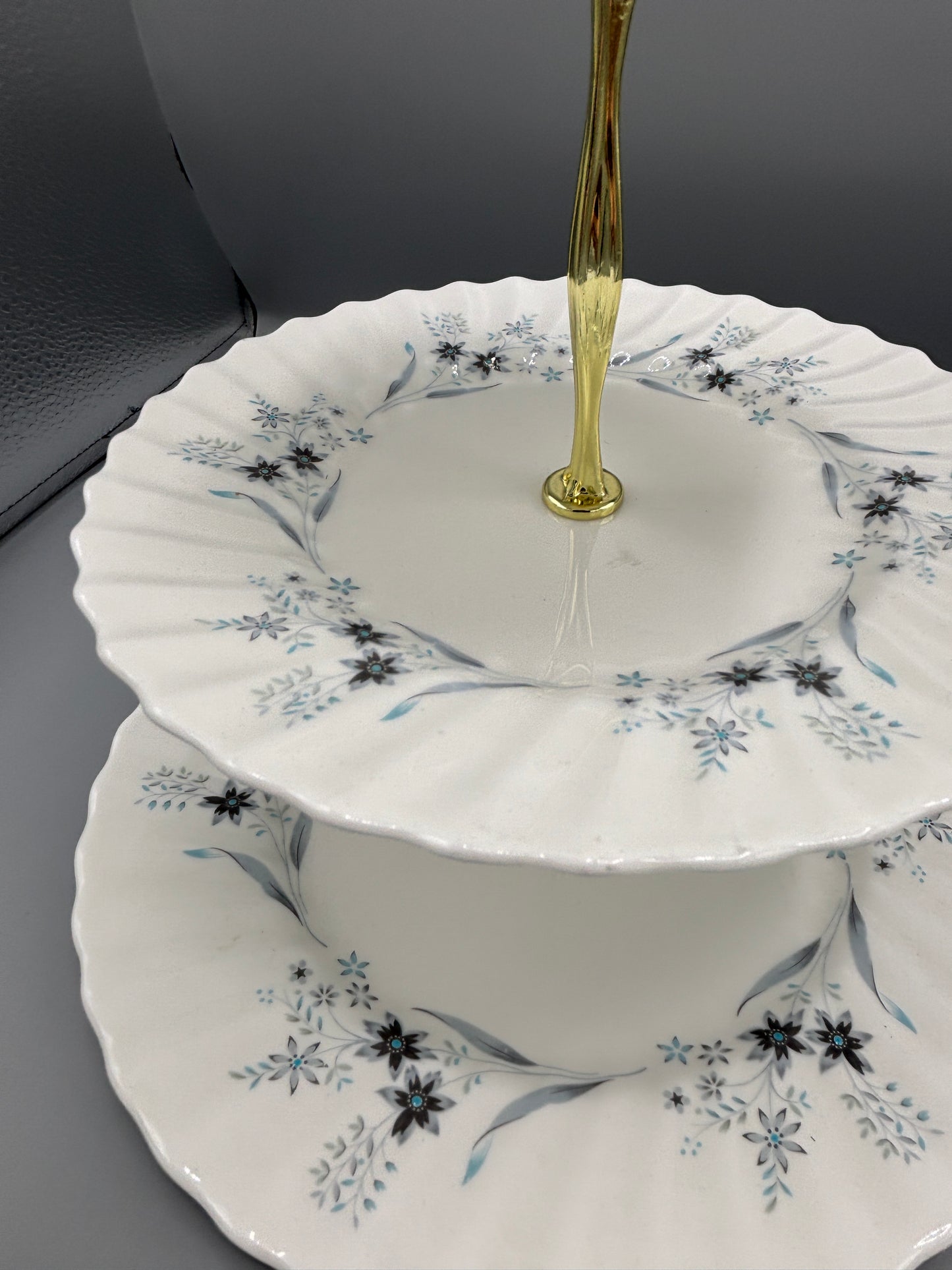 Royal Doulton Millefleur tier tray