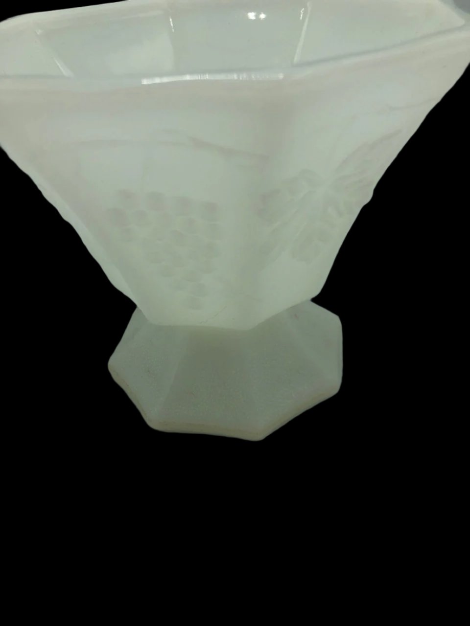 Vintage grape leaf pedestal milk glass