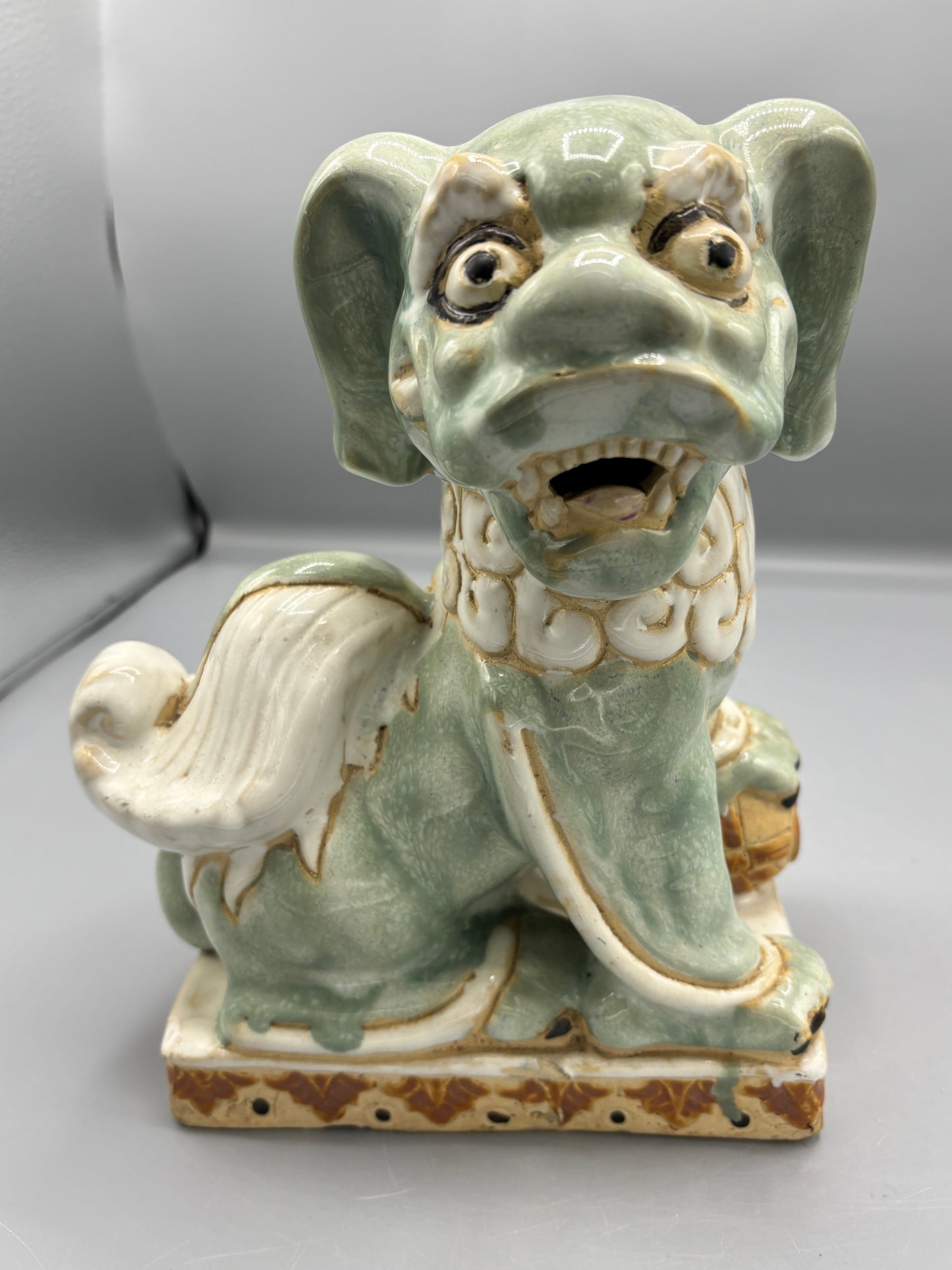 Hollywood Regency Chinese Foo Dog