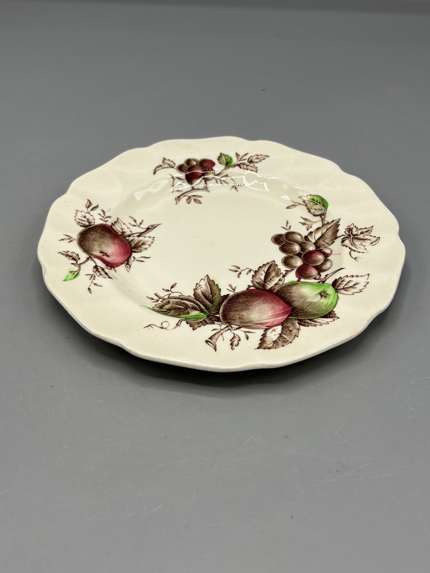 Johnson Brothers salad plate "Harvest Time"