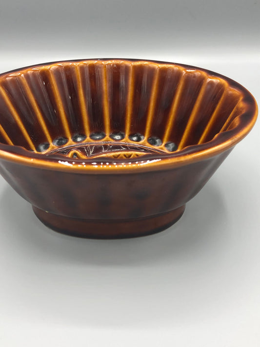 Vintage brown ceramic pineapple mold dish