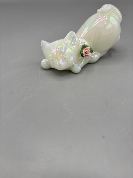Vintage Fenton Pearlized Opal kitten with rose