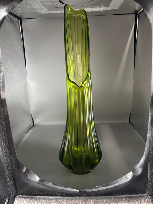 Vintage 22" Green L.E. Smith Swung Vase