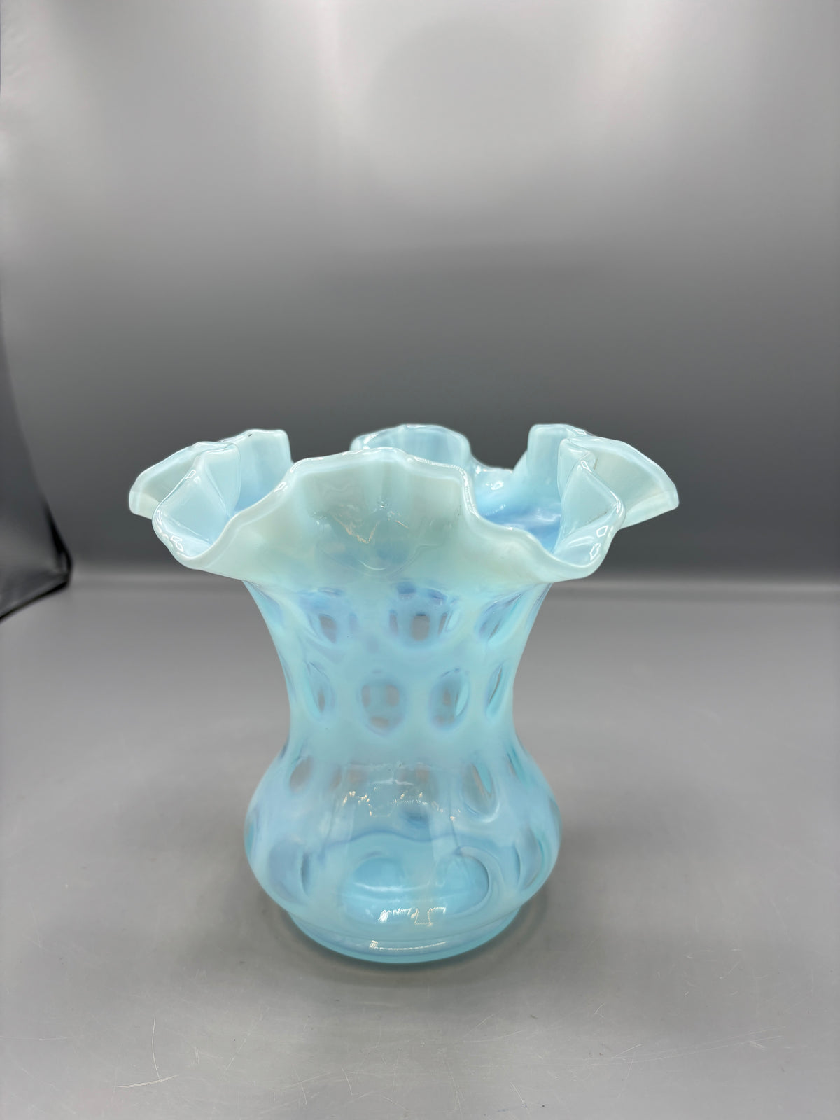Vintage Fenton Blue opalescent coin dot vase