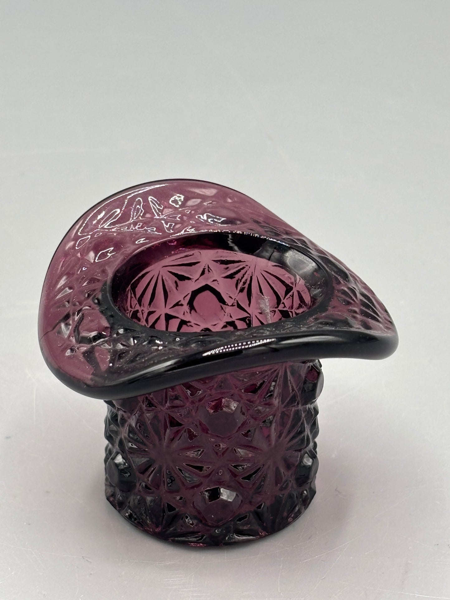 Vintage Fenton Amethyst Daisey & Button top hat toothpick holder
