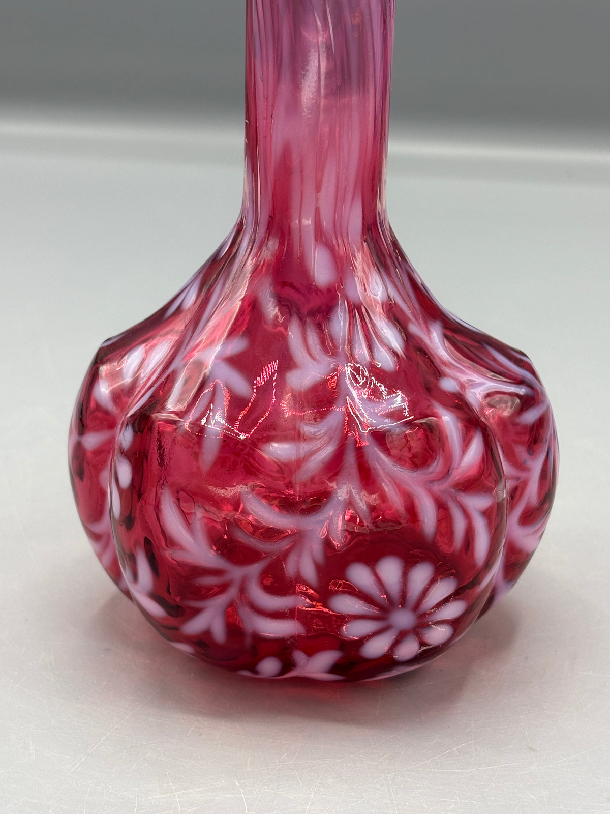 Vintage Fenton Daisy & Fern cranberry opalescent barber bottle
