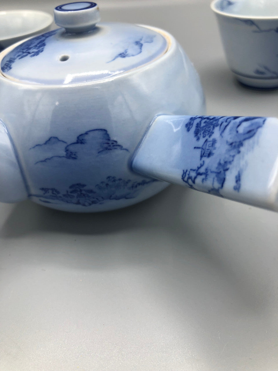 Blue Japanese teapot & 4 cups