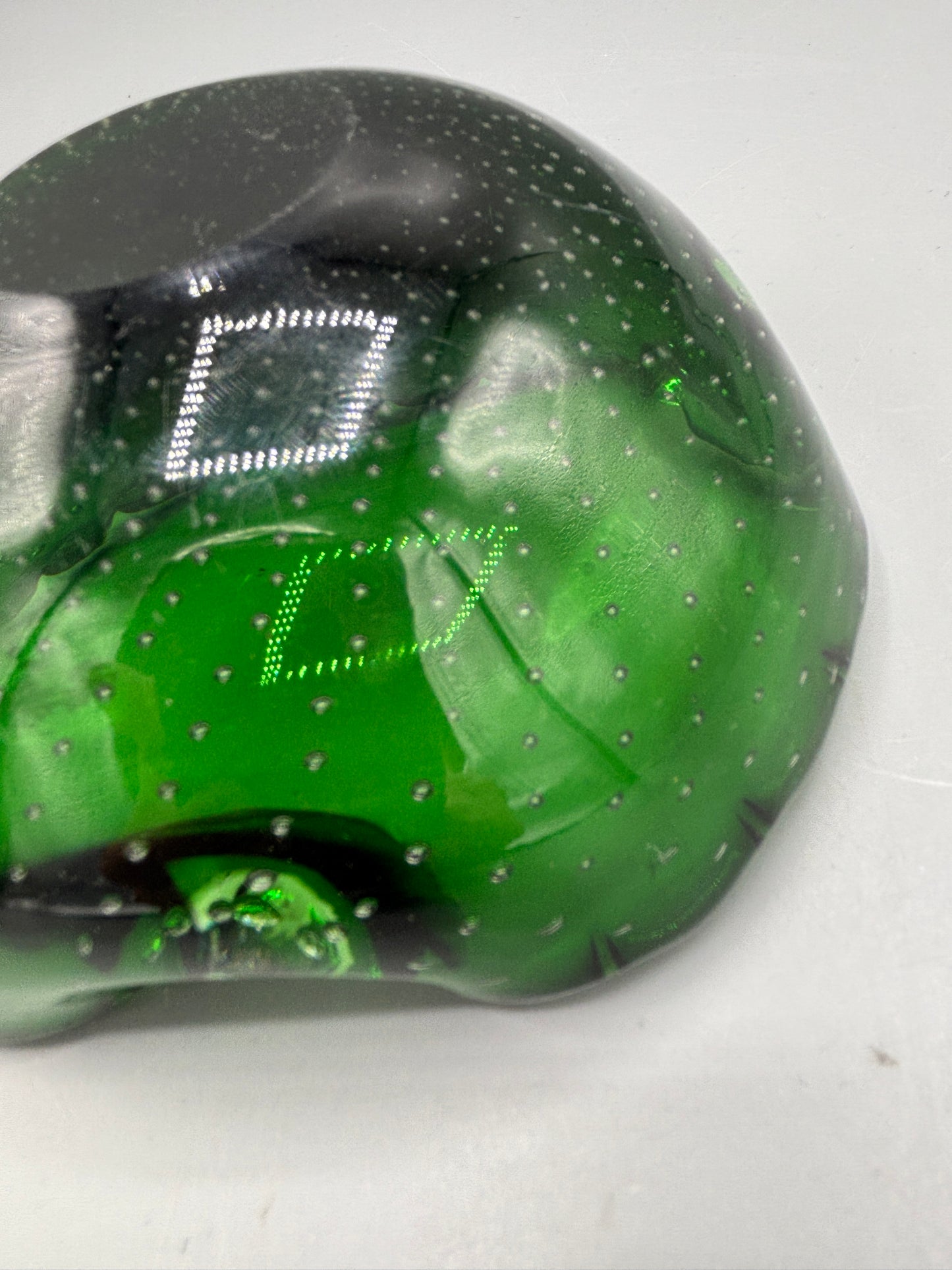 Murano Emerald green bullicante ashtray
