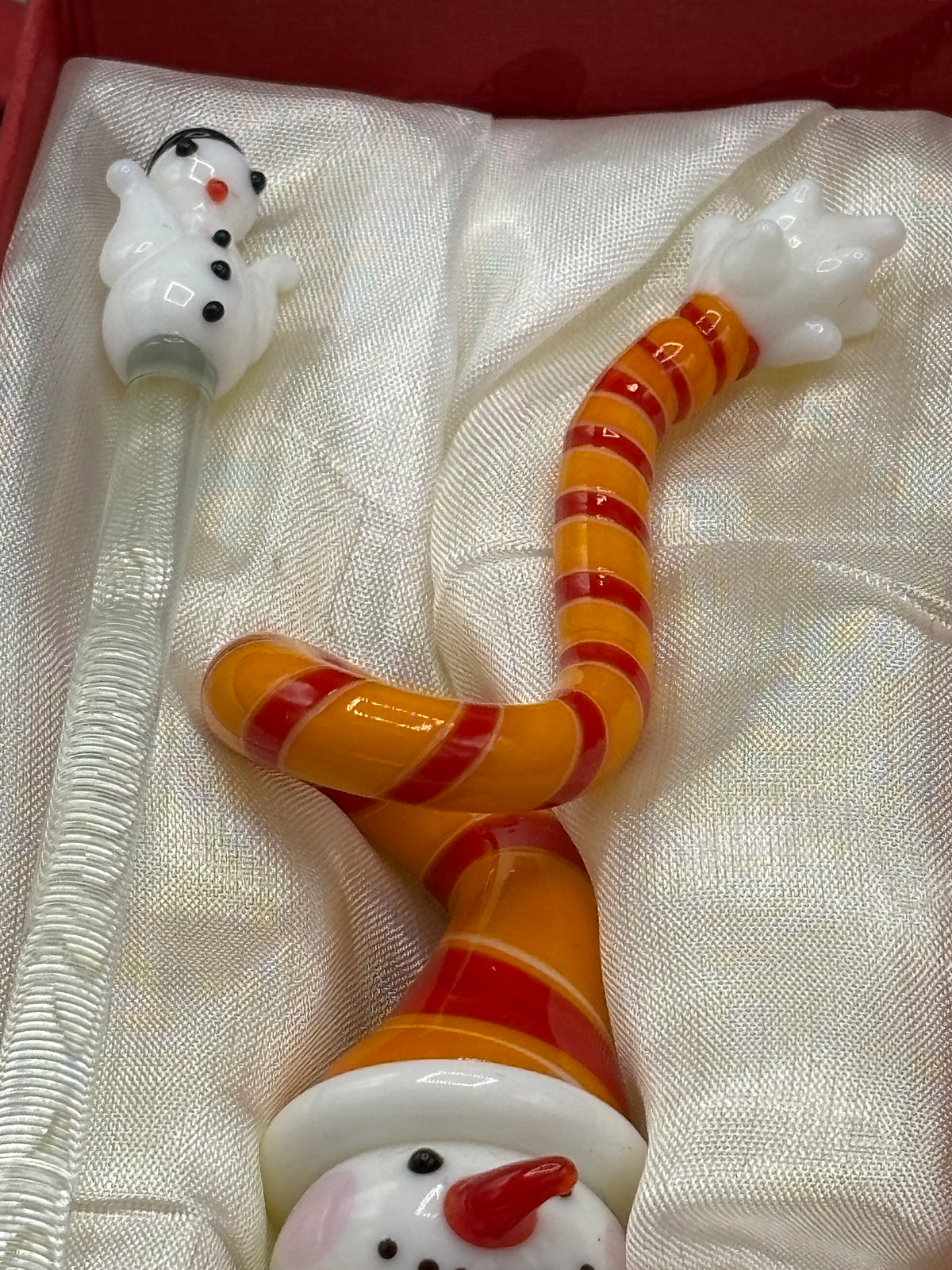 Glass snowman wine stopper & glass snowman stirrer in box