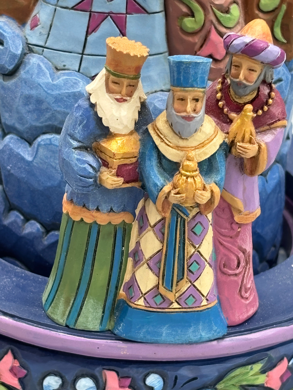 Jim Shore Revolving Nativity Messiah Savior King- 10"