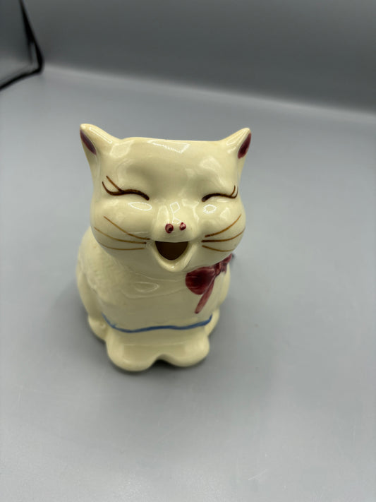 Vintage Shawnee Pottery Puss N Boots Creamer