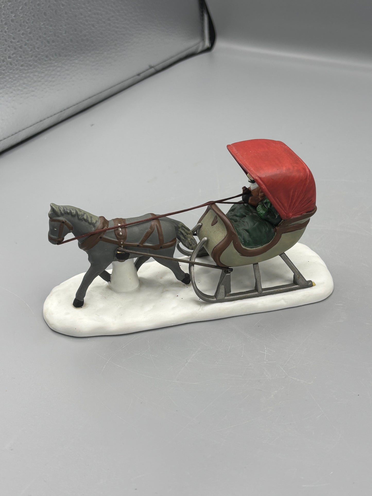 Dept 56 One House Open Sleigh