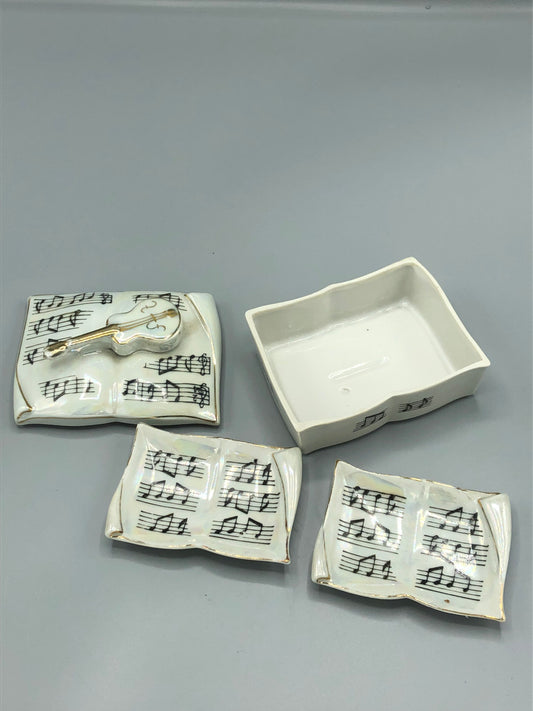 Ceramic Music trinket box with 2 dishes