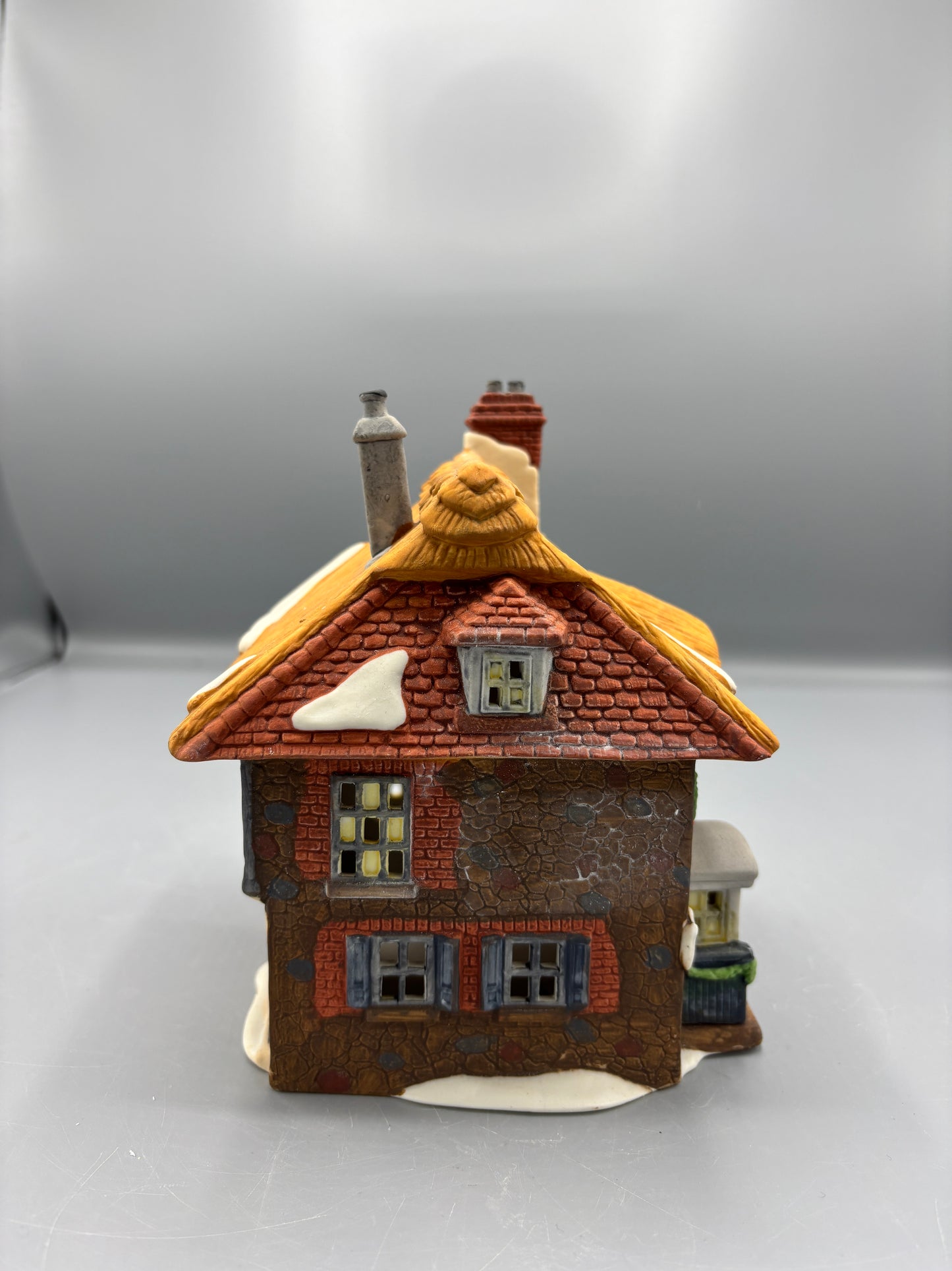 Department 56 Betsy Trotwoods Cottage