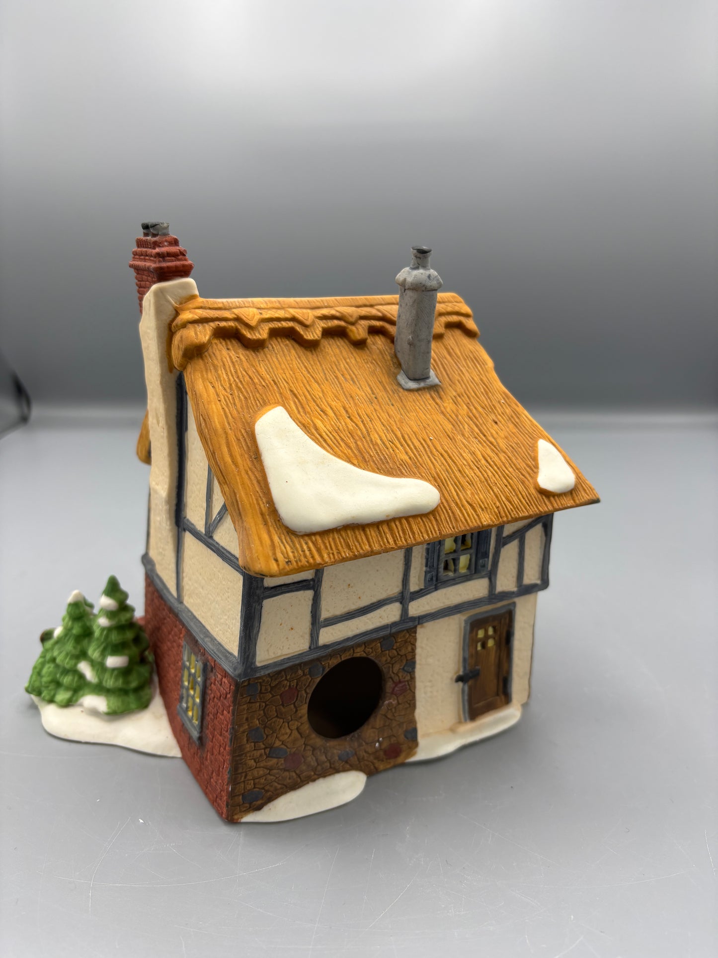 Department 56 Betsy Trotwoods Cottage