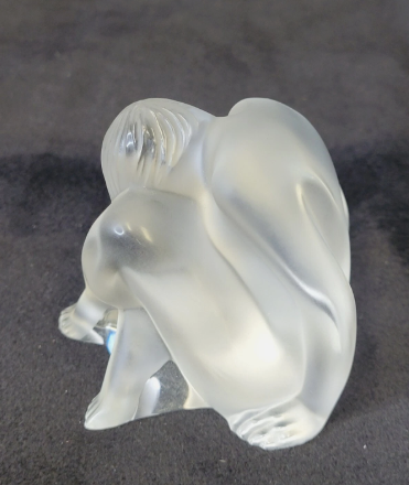 Lalique Nu Assis Nude Sitting Figure
