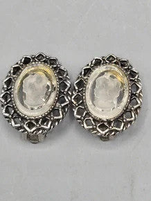 Intaglio Lucite Cameo Clip On Earrings- Victorian