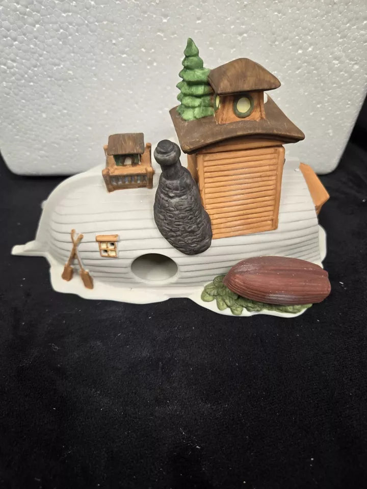 Dept. 56 Dickens' Village Series Peggotty's Seaside Cottage - White