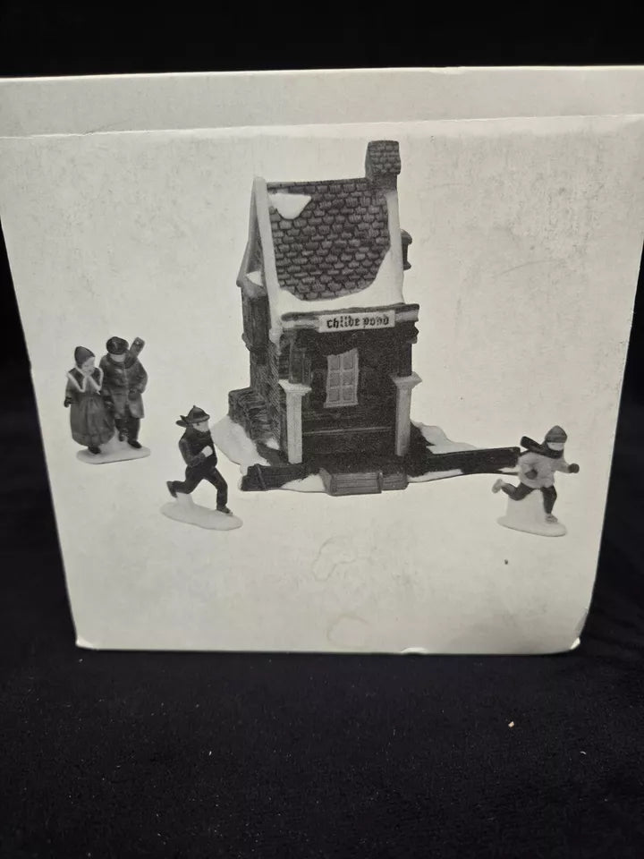 Dept 56 Heritage Village "CHILDE POND AND SKATERS" #5903-0 ~Set of 4