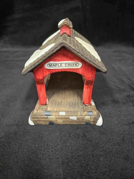 DEPT 56 HERITAGE VILLAGE COLLECTION RED COVERED BRIDGE #5987-0